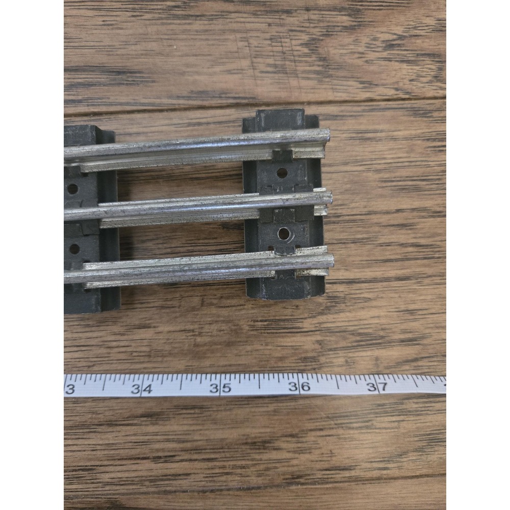 Vintage Lionel O Gauge Tubular Straight Track Lot 26 pc (3) 36" (11) 10" (12) 8" - Picture 10 of 11